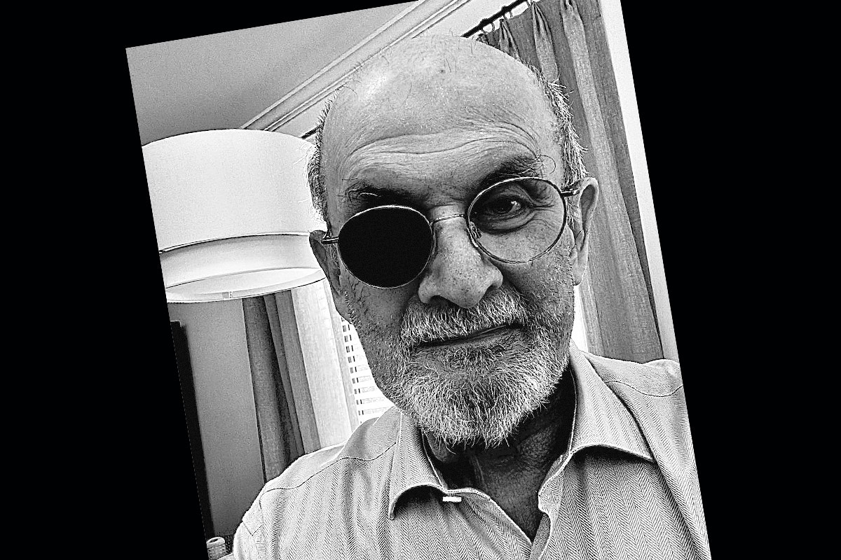 Rushdie: “Es fácil atacar a un escritor, pero difícil hacerlo contra los libros”